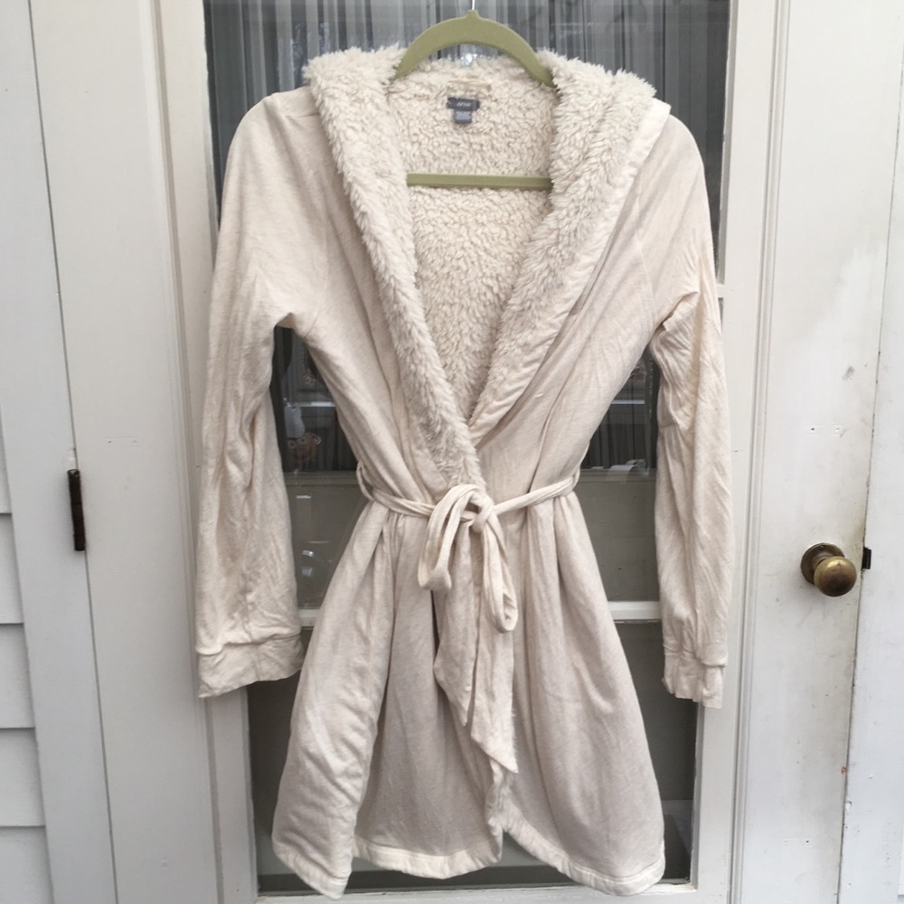 Aerie Fleece-Lined Bathrobe